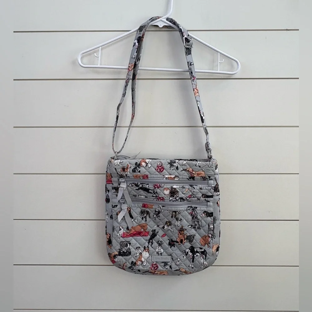 NWOT Vera Bradley “Dog Show” Pattern Trio Zip Hipster Crossbody Bag